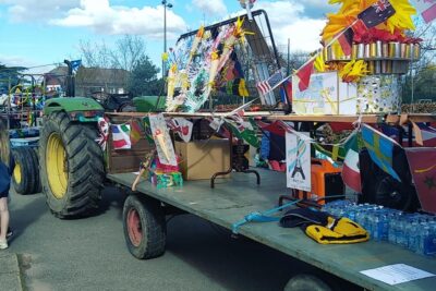 Agrandir l'image 4 sur 8, fenêtre modale