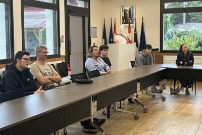 Agrandir l'image 5 sur 33, fenêtre modale