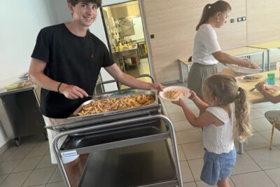 Agrandir l'image 4 sur 63, fenêtre modale